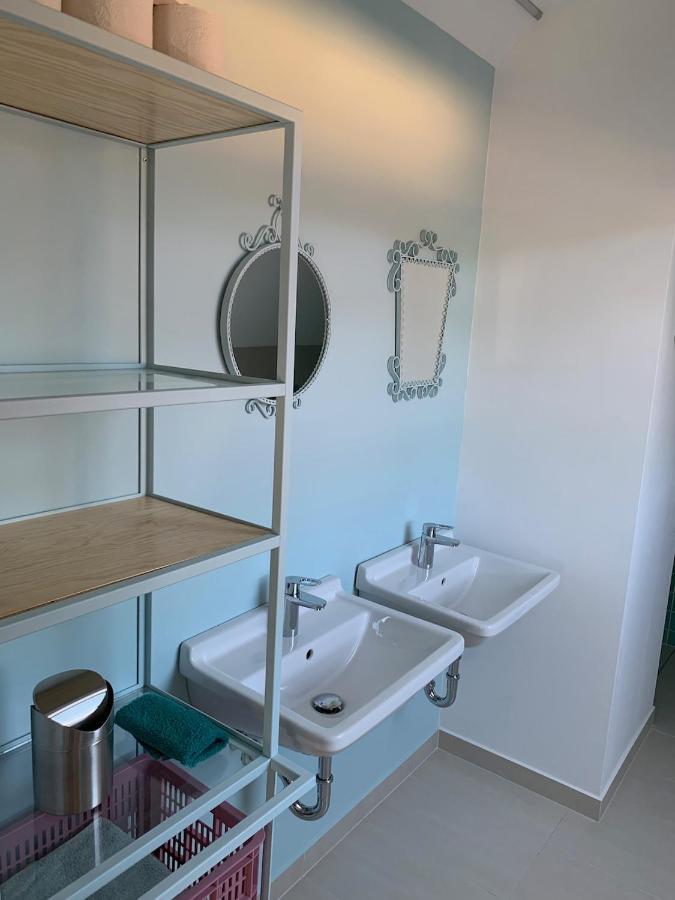 Apartamento Fox Hostka  Exterior foto